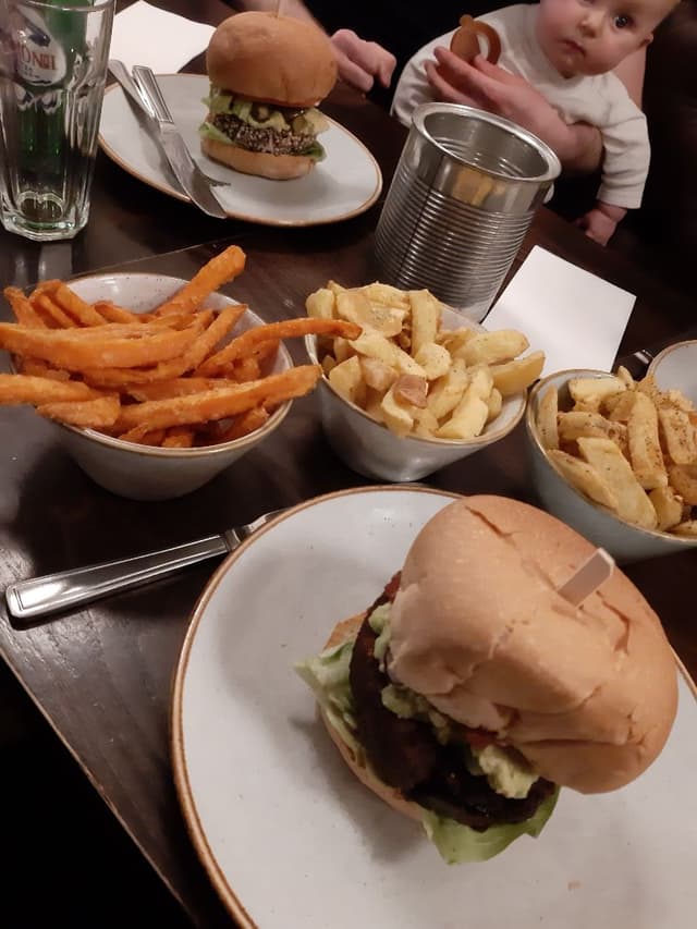 Handmade Burger Co.