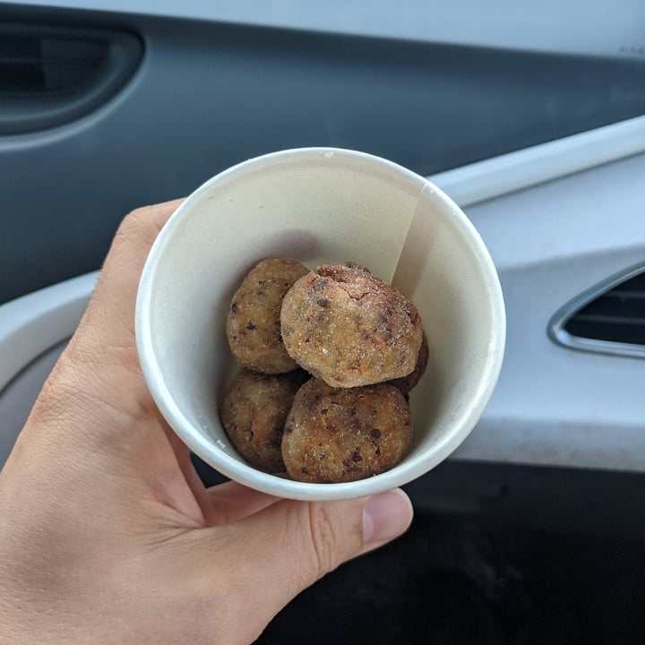 photo of Dirt Burger Dirt Balls shared by @thevagrantvegan on  04 Aug 2021 - review