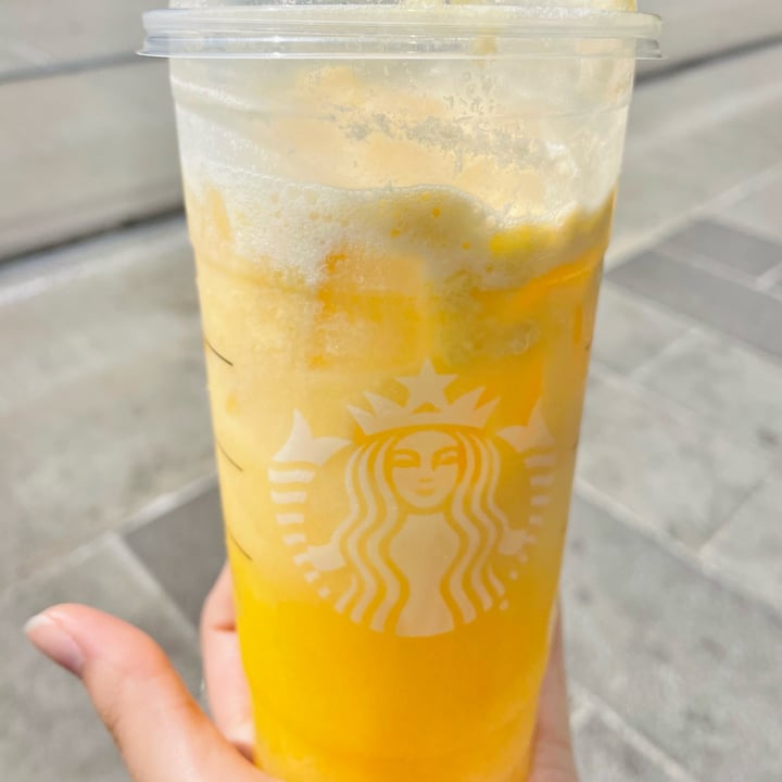 review photo of Starbucks Venti paradise drink shared by @livin on 20 Aug 2022 - review