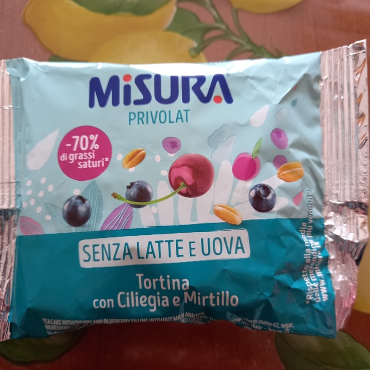 photo of Misura Tortina con ciliegia e mirtillo shared by @valesguotti on  13 Oct 2022 - review