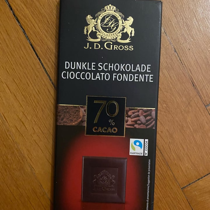 photo of J. D. Gross Chocolate con Frambuesa 70% shared by @sabrina31 on  10 Mar 2022 - review