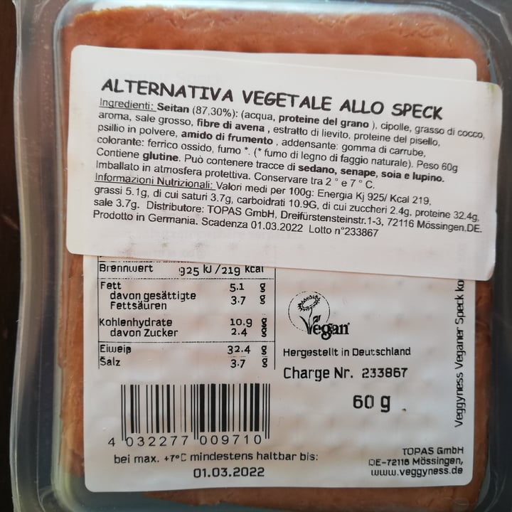 photo of Veggyness Veganer Speck shared by @elisadz on  12 Dec 2021 - review