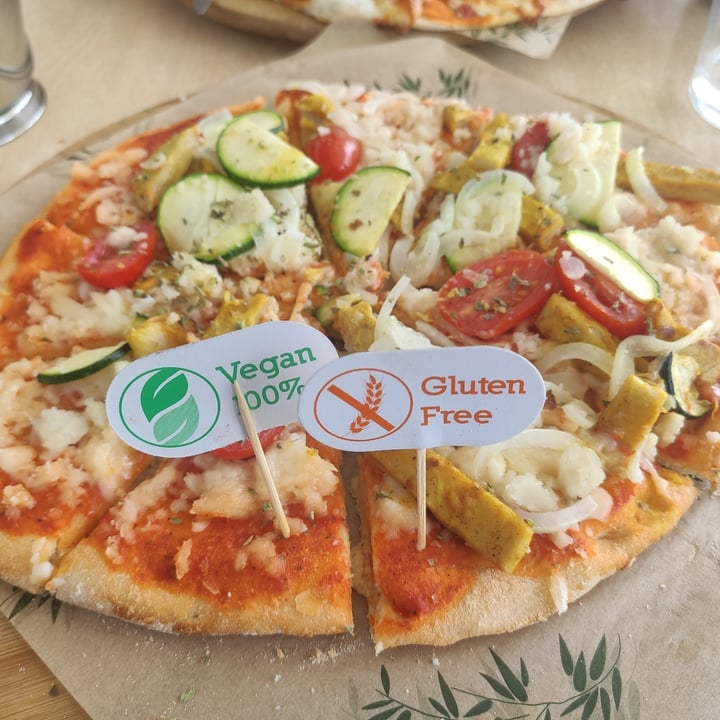 photo of Soma Bistro La Pineda Pizza Gaia shared by @jarita on  04 Jul 2021 - review
