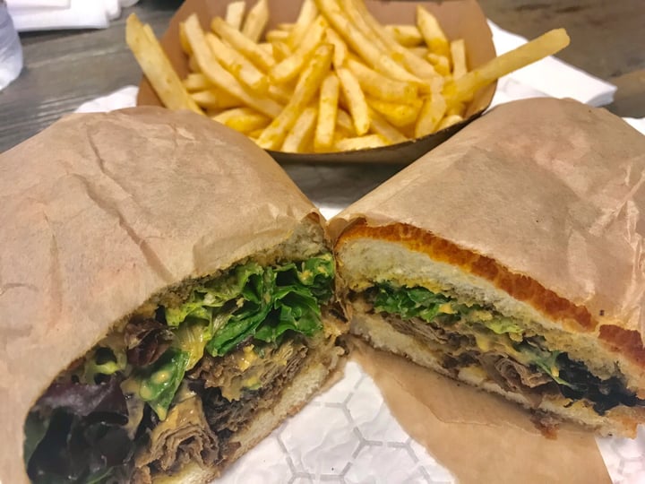 photo of The Veg Hub Cheesesteak & fries shared by @citybythbayvegan on  01 May 2019 - review