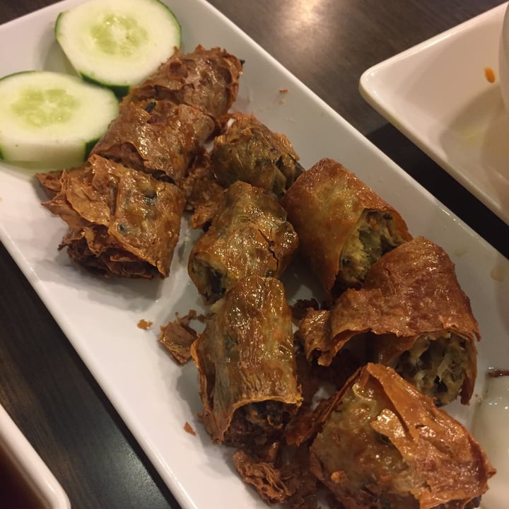 photo of North South East West Fusion Vegetarian Cuisine Mushroom Burdock Roll shared by @jenniferoconnor on  15 Sep 2020 - review