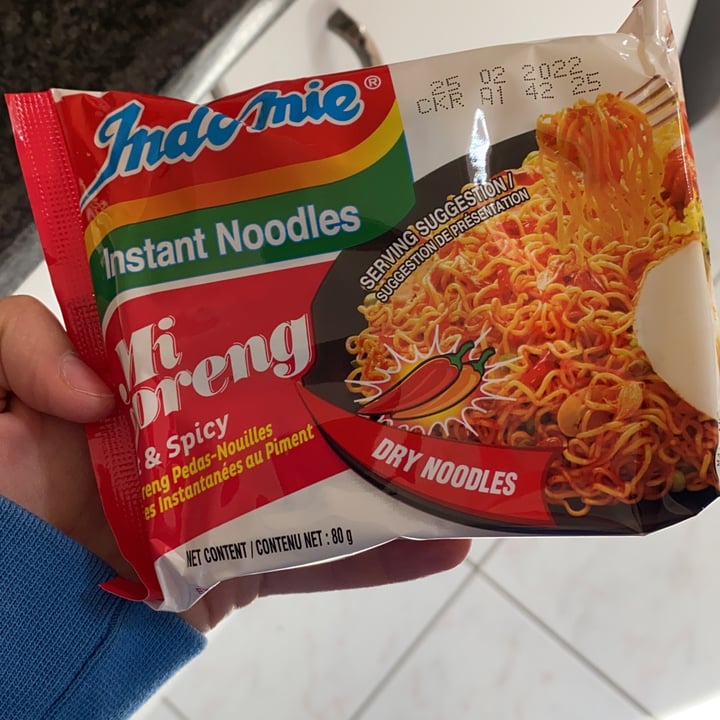 photo of Indomie Mi goreng Hot & Spicy Instant Noodles shared by @sehbear on  02 Jul 2021 - review