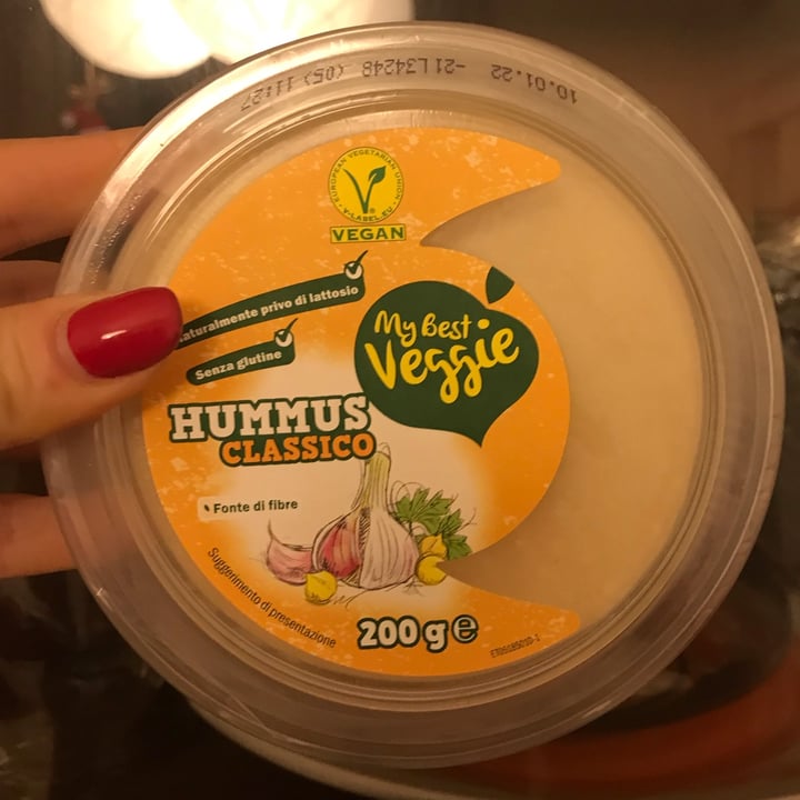 photo of My Best Veggie Hummus classico shared by @francineveg on  27 Dec 2021 - review