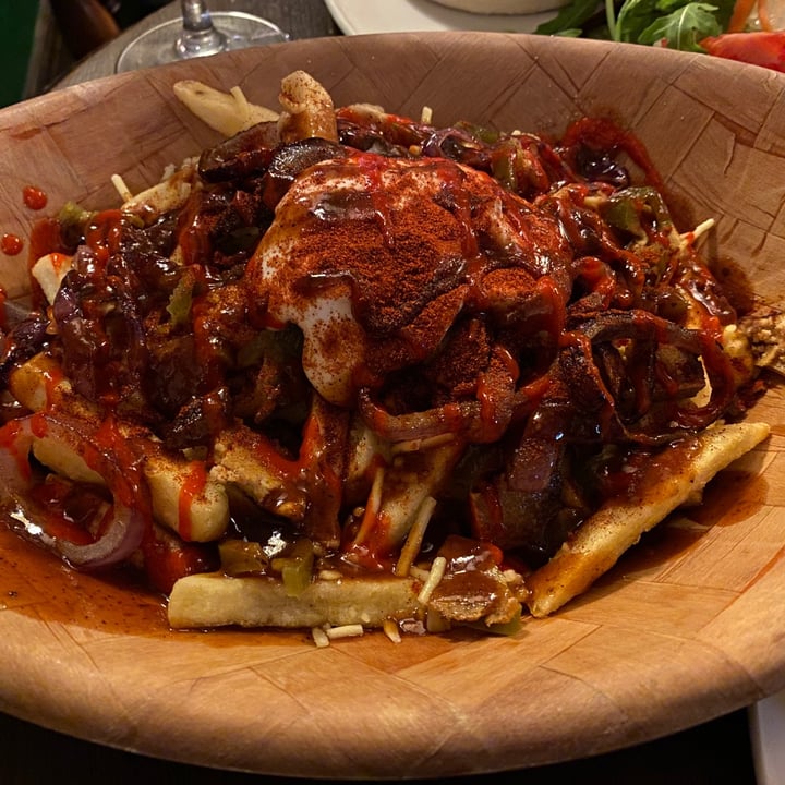 review photo of The Gardener's Arms Dirty fries shared by @oliveu on 07 Dec 2020 - review