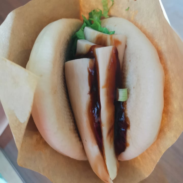 photo of 刈Bao台式創意小食 Gua Bao with King Oyster Mushroom with Taro Sweet Potato Balls shared by @anna-c on  21 Apr 2021 - review