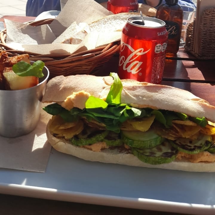 photo of Le Blé Sándwich De Zuccini Grillado shared by @celescami on  06 Sep 2021 - review