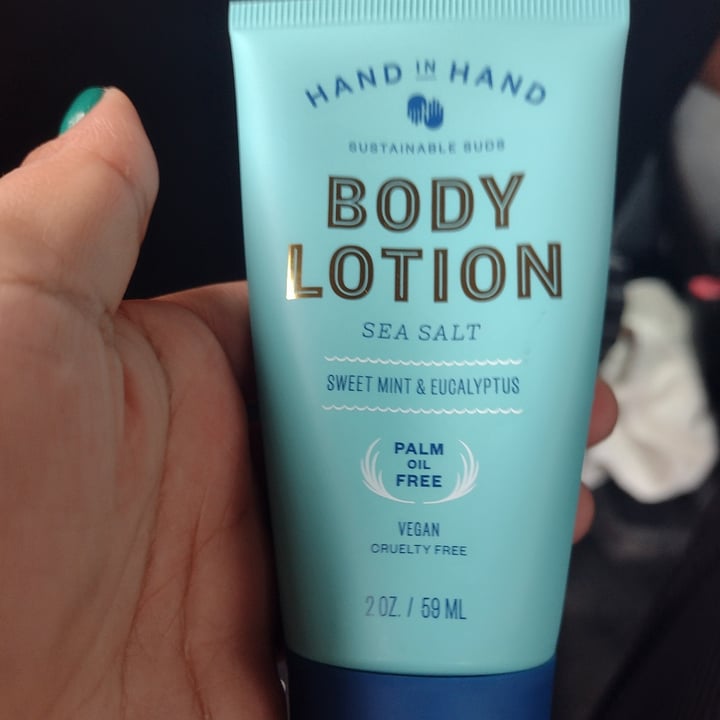 photo of Hand in Hand Body Lotion Sea Salt shared by @darianarey on  14 Oct 2022 - review