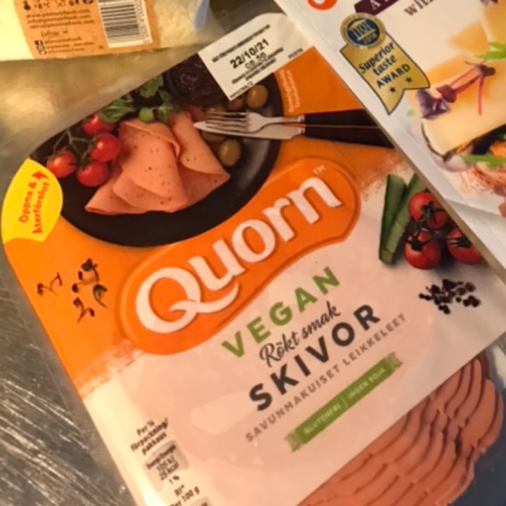 photo of Quorn Veganskivor rökt smak shared by @sverigia on  27 Nov 2021 - review