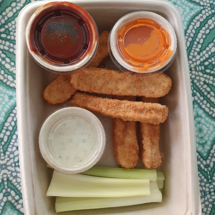 photo of Veggie Grill Chill Out Wings shared by @anistavrou on  21 Sep 2020 - review