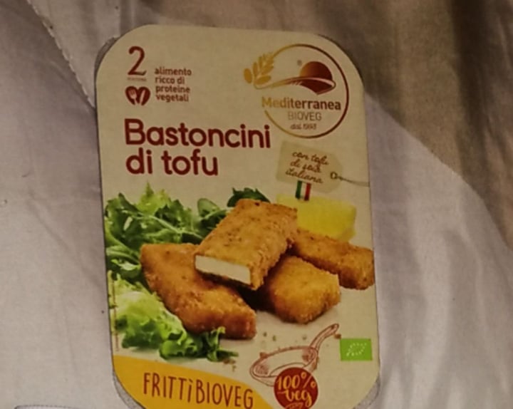 photo of Mediterranea BioVeg bastoncini di tofu shared by @nicolo on  24 Mar 2020 - review