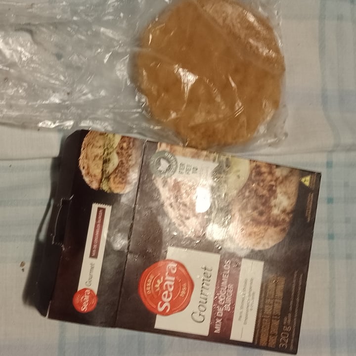 review photo of Seara Burguer mix de cogumelos shared by @floresvioletas on 08 Jul 2022 - review