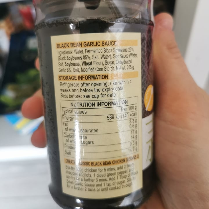review photo of Lee Kum Kee Black bean garlic sauce shared by @margherita2030 on 09 Apr 2022 - review