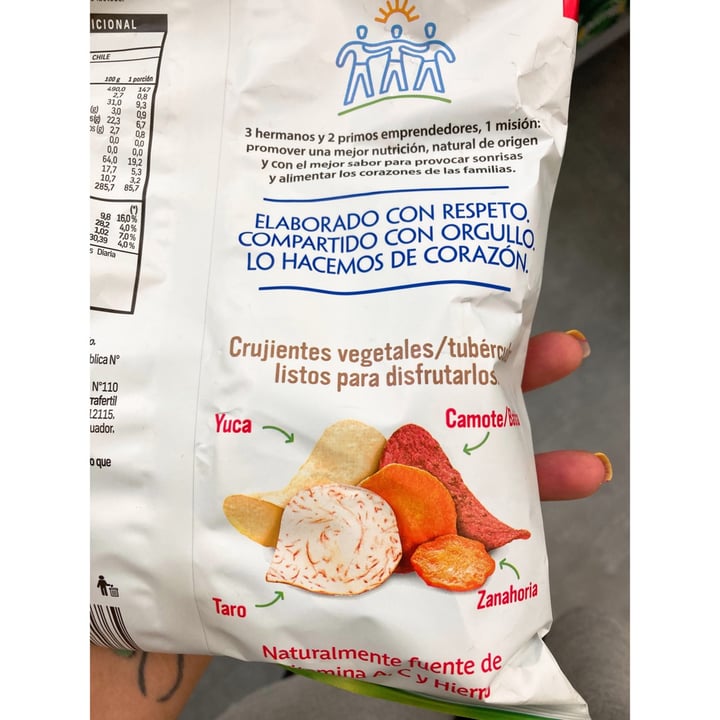 photo of Nature's Heart Veggie chips shared by @alinemelanie on  28 Dec 2021 - review