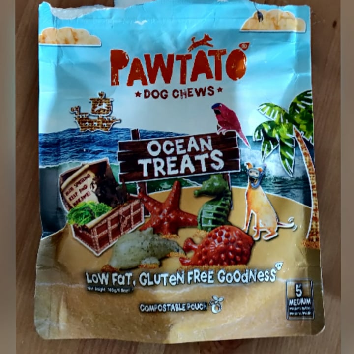 photo of Pawtato Dog chews Ocean treats shared by @gitaneta on  19 Jan 2021 - review