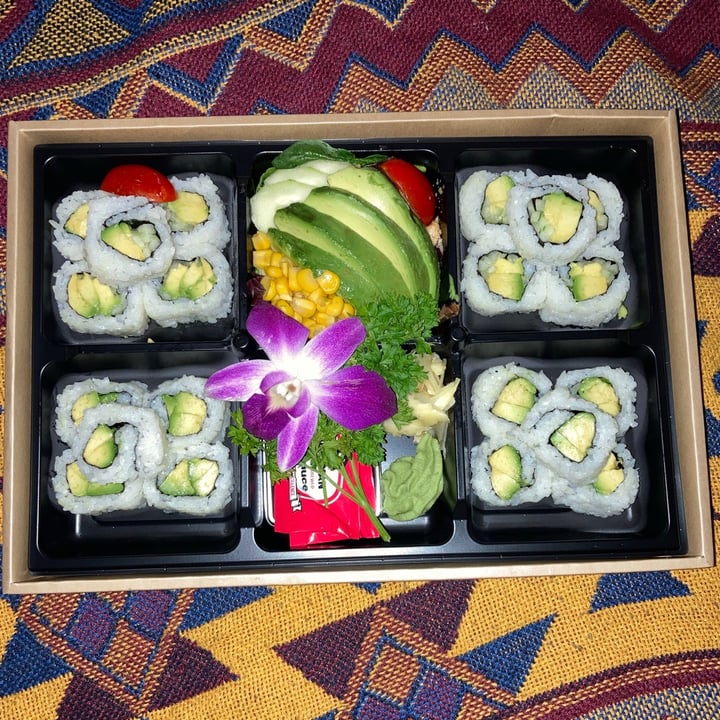photo of Sushi & Co Create Your Own Sushi Box shared by @veganjewelsnyc on  04 May 2021 - review