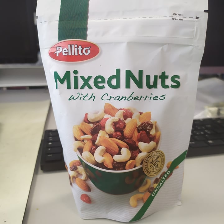 photo of Pellito Mixed Nuts shared by @dimaa on  24 Oct 2022 - review