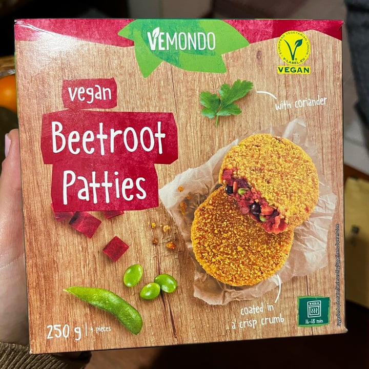review photo of Vemondo Vegan Beetroot Patties shared by @julietsperi on 10 Mar 2022 - review