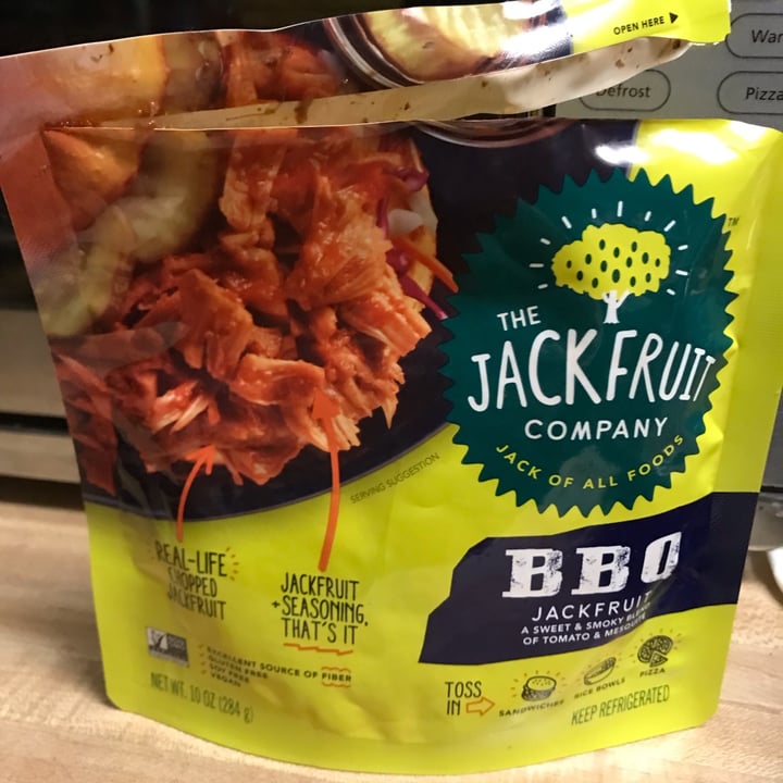 photo of The Jackfruit Company BBQ Jackfruit shared by @pat-frick on  12 Dec 2021 - review