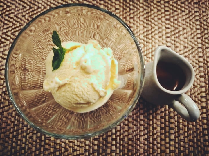 photo of Reform Kafé Caffe Affogato shared by @hownowbrownkow on  27 May 2018 - review
