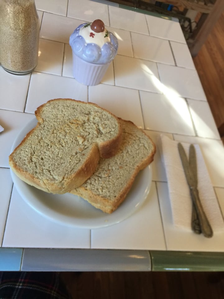 photo of Berry Bistro Tostadas (Pedir Pan De Sándwich Vegano) shared by @cataluise on  23 Nov 2019 - review