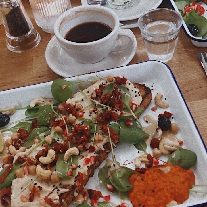 photo of 19sieben Hummus Toast shared by @teamherbivore on  04 Jan 2021 - review