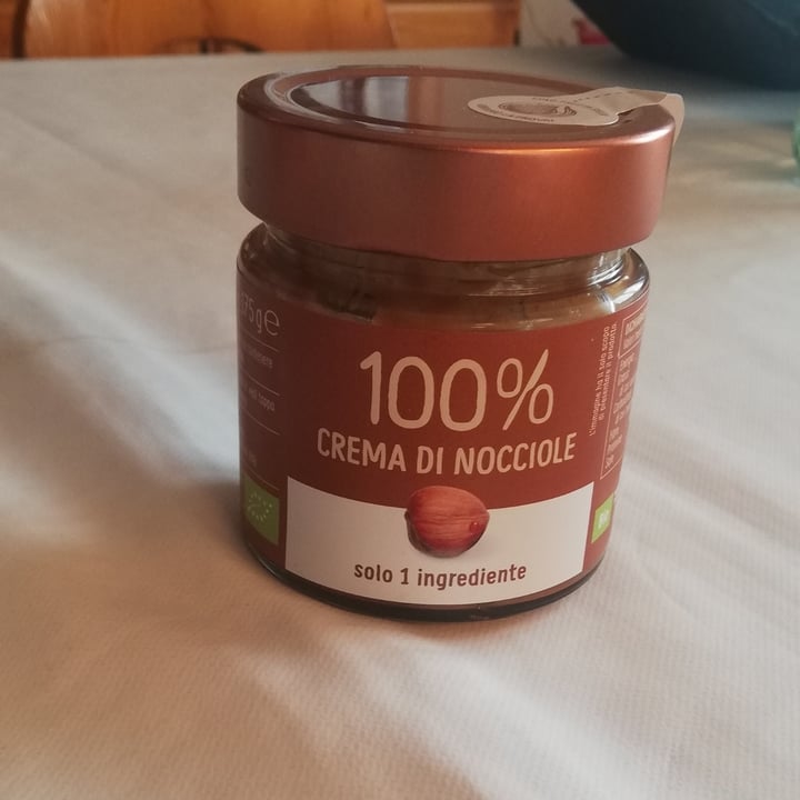 photo of Eurocompany 100% crema di nocciole shared by @chiaraperi on  12 Apr 2022 - review