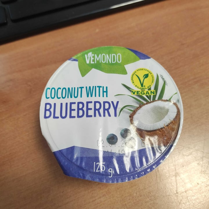 photo of Vemondo Coconut With Blueberry shared by @matteoargenti on  02 Apr 2022 - review