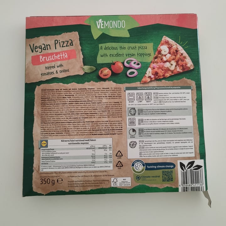 photo of Vemondo  Vegan Pizza Bruschetta shared by @saretta26 on  02 Aug 2022 - review