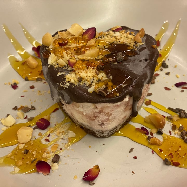 photo of Well Loft Chocolate Cheezecake Please! shared by @biapol on  17 Jun 2021 - review