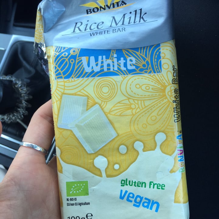 photo of Bonvita White chocolate shared by @essceess on  21 May 2020 - review