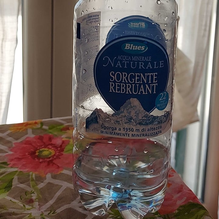 photo of Blues Acqua minerale naturale shared by @soniaelia on  23 Mar 2022 - review