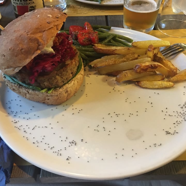photo of Nabi, Natura Biologica Vegan Burger Composed By Your Choice shared by @matinegri on  03 Oct 2020 - review