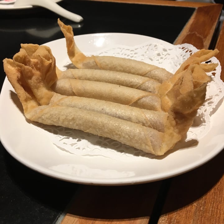 photo of Din Tai Fung Yam paste wrapped in crispy spring roll shared by @herbimetal on  24 Apr 2019 - review