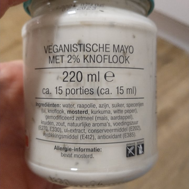 photo of Albert Heijn vegan Knoflook Mayonnaise shared by @kamerplant on  16 Dec 2022 - review