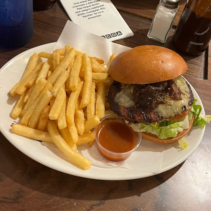 photo of Bacoa Burger Hamburguesa Gran Vegano shared by @marina-sr on  13 Sep 2022 - review