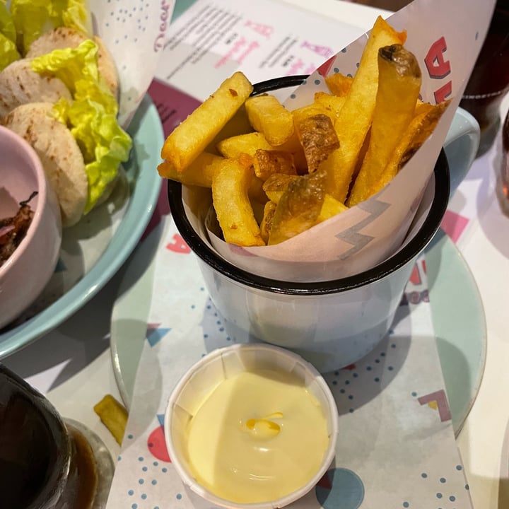 photo of Deer Mama Vegan Mylk & Burger Bar Fries shared by @smileypotato on  09 Jun 2022 - review
