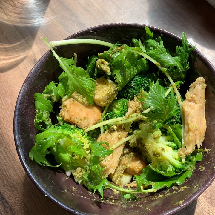 photo of The Vegetarian Butcher What The Cluck shared by @vegpledge on  23 Jul 2021 - review