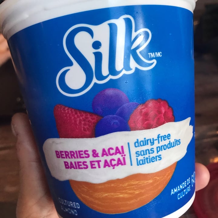 photo of Silk Berries & Acai Cultured Almond Yogurt shared by @anykb on  07 Oct 2020 - review