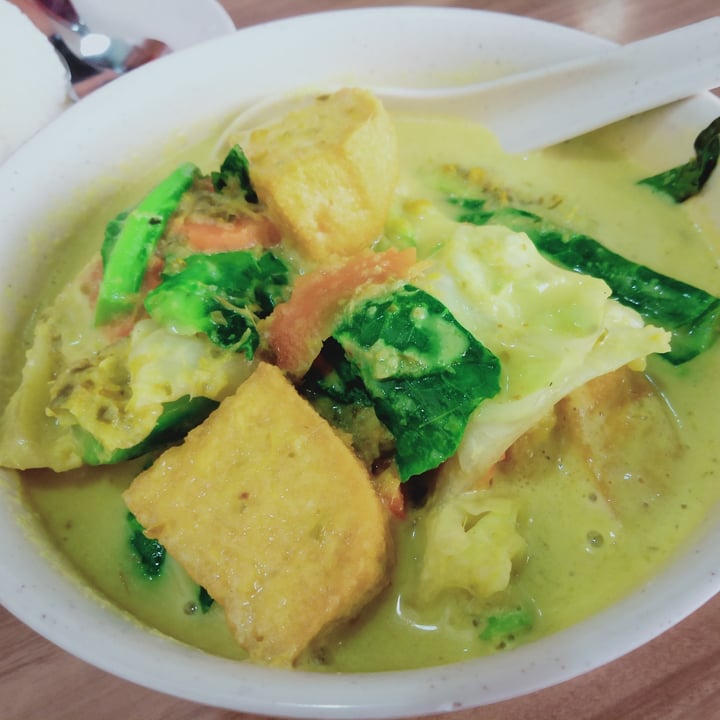 review photo of Jai Thai Vegetarian Green Curry shared by @veganspicegal on 20 Jul 2021 - review