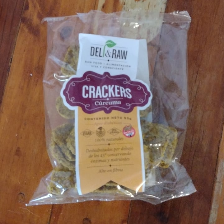 photo of Deli & Raw Crackers de Cúrcuma shared by @marianvegan on  02 Jan 2022 - review