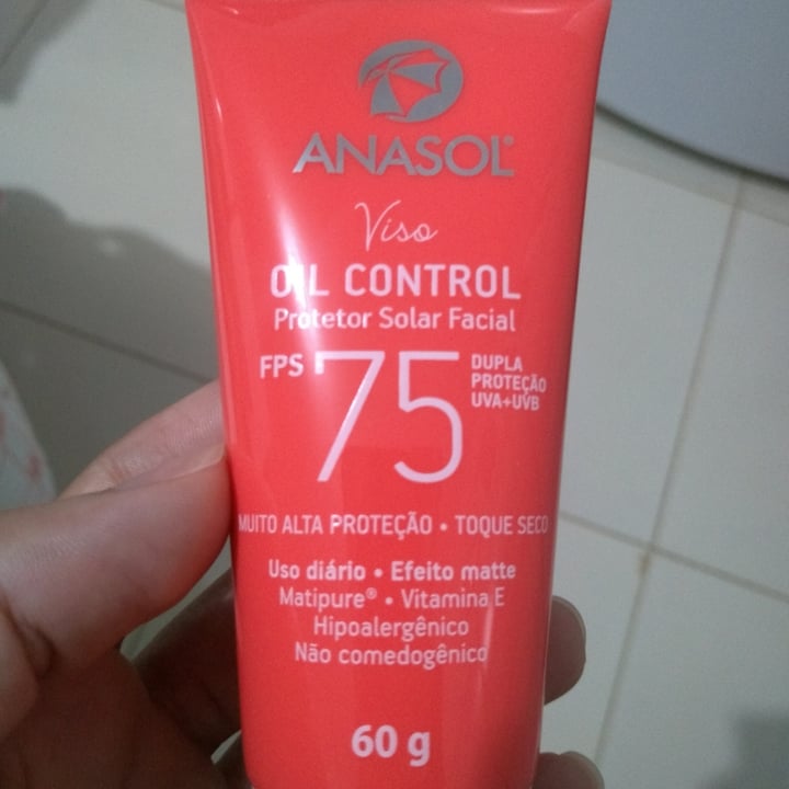 review photo of Anasol Protetor Solar Anasol Viso Oil Control shared by @marasnt on 19 Apr 2022 - review