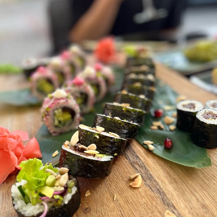 photo of Origami Sushi & More vegan mix sushi shared by @rebeljana on  05 Aug 2022 - review