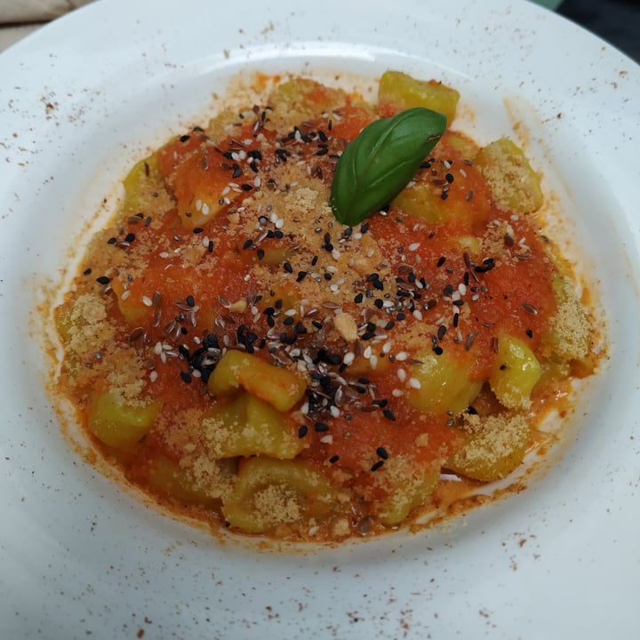 photo of MOLA Ñoquis con salsa fileto shared by @tadegrimberg on  02 Sep 2021 - review