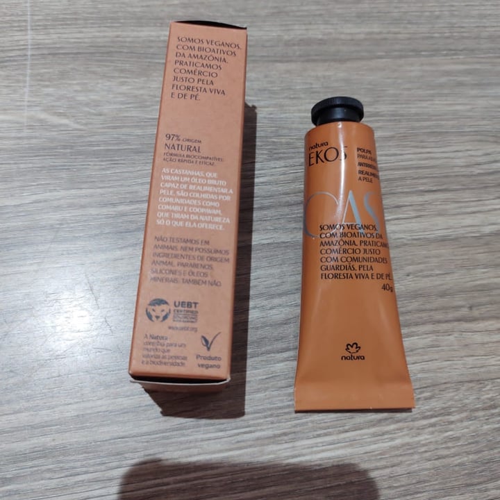 review photo of Natura Creme para as mãos shared by @euzelenej on 08 May 2022 - review