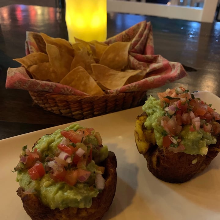 photo of Lola Valentina Guacamole In Plantain shared by @vegkiki on  05 Nov 2020 - review
