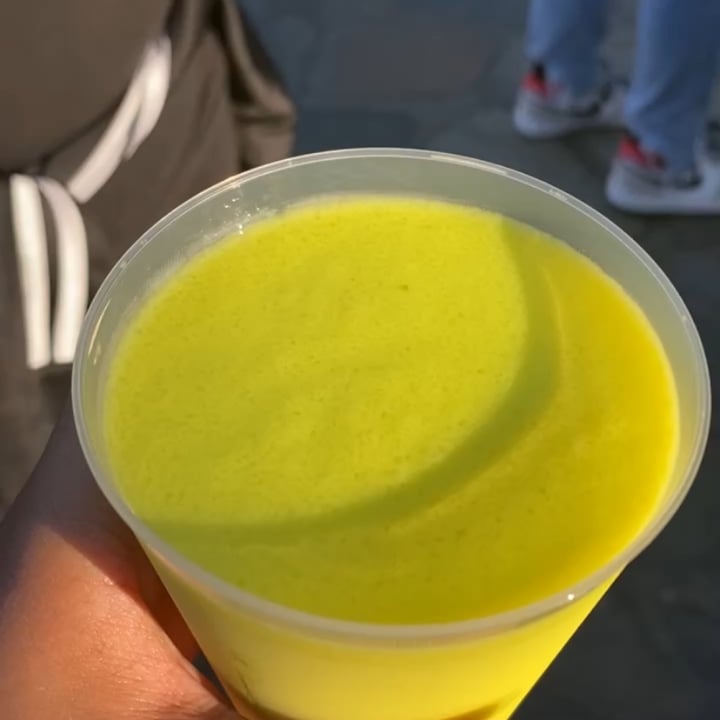 photo of Disneyland Green Milk shared by @veganlita on  17 Jan 2022 - review